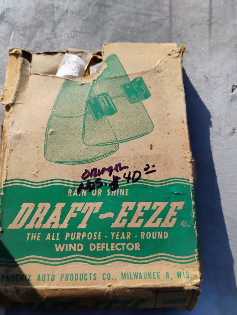 Vintage Nos Amber Brezzies..