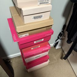 Female Shoes SIZE 10