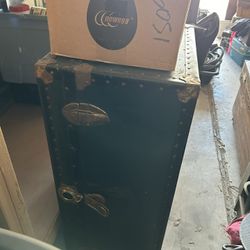 Vintage Dark Green Storage Chest 