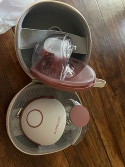 Momcozy Pump (Single) M6 and Collection Cup