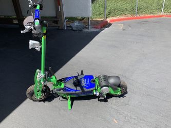 Electric scooter