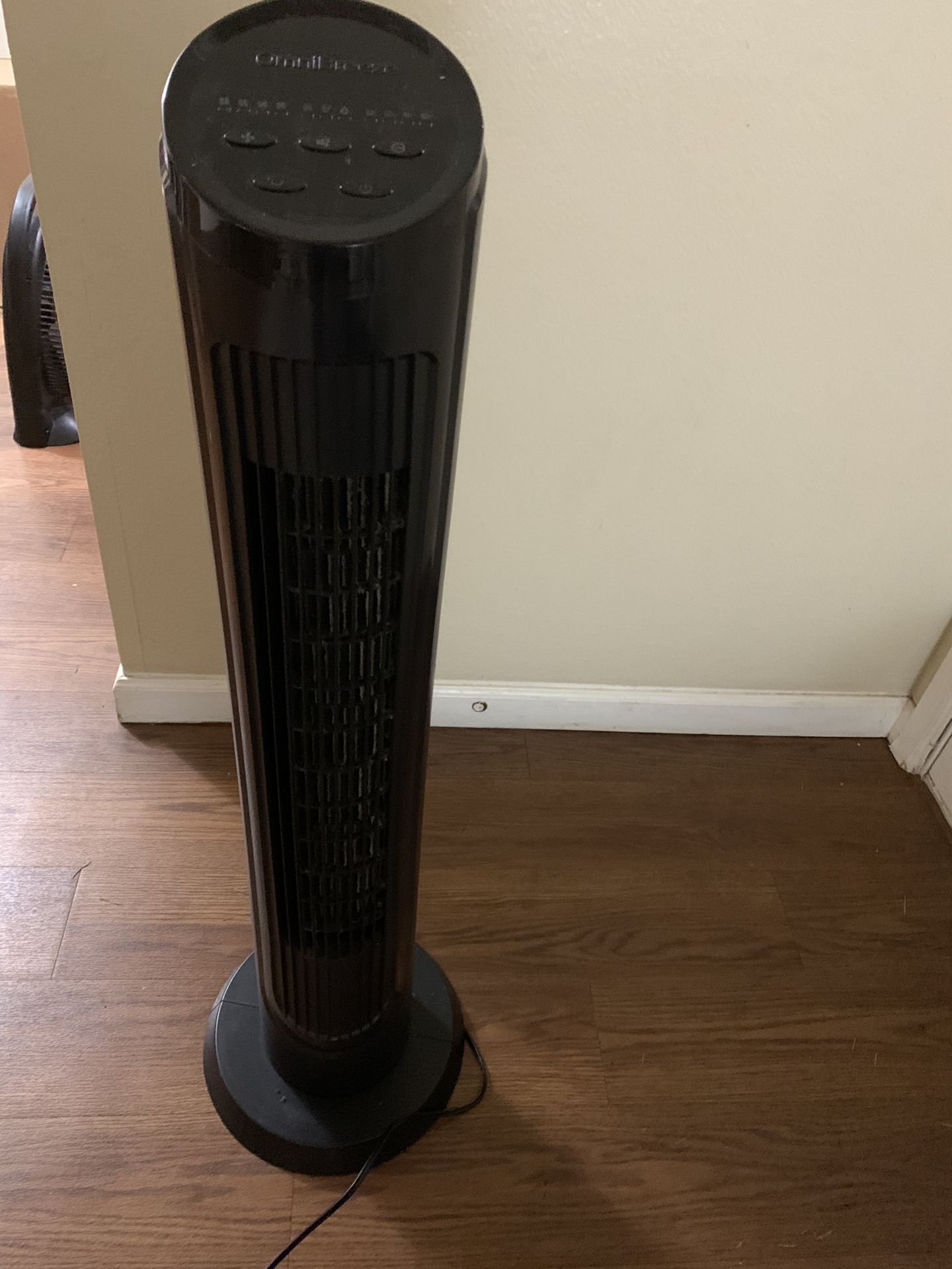 Xgromnibreeze Tower Fan Manual 77 - aa2uc0r