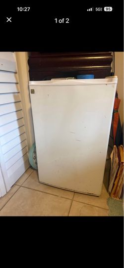 Small refrigerator