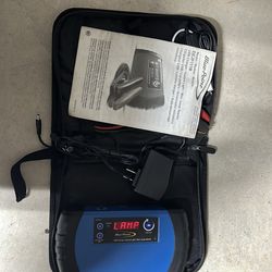 Jump starter Blue point