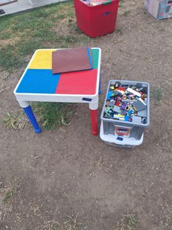 Lego Table with Legos