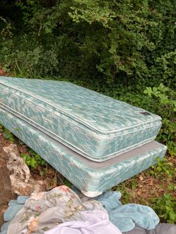 Free mattress. 1 twin 1 full located at 5444 21st Ct NE