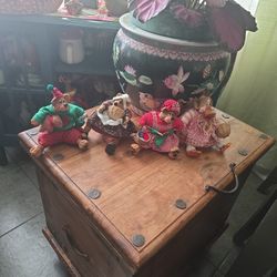 Antique Style Decoration Dolls