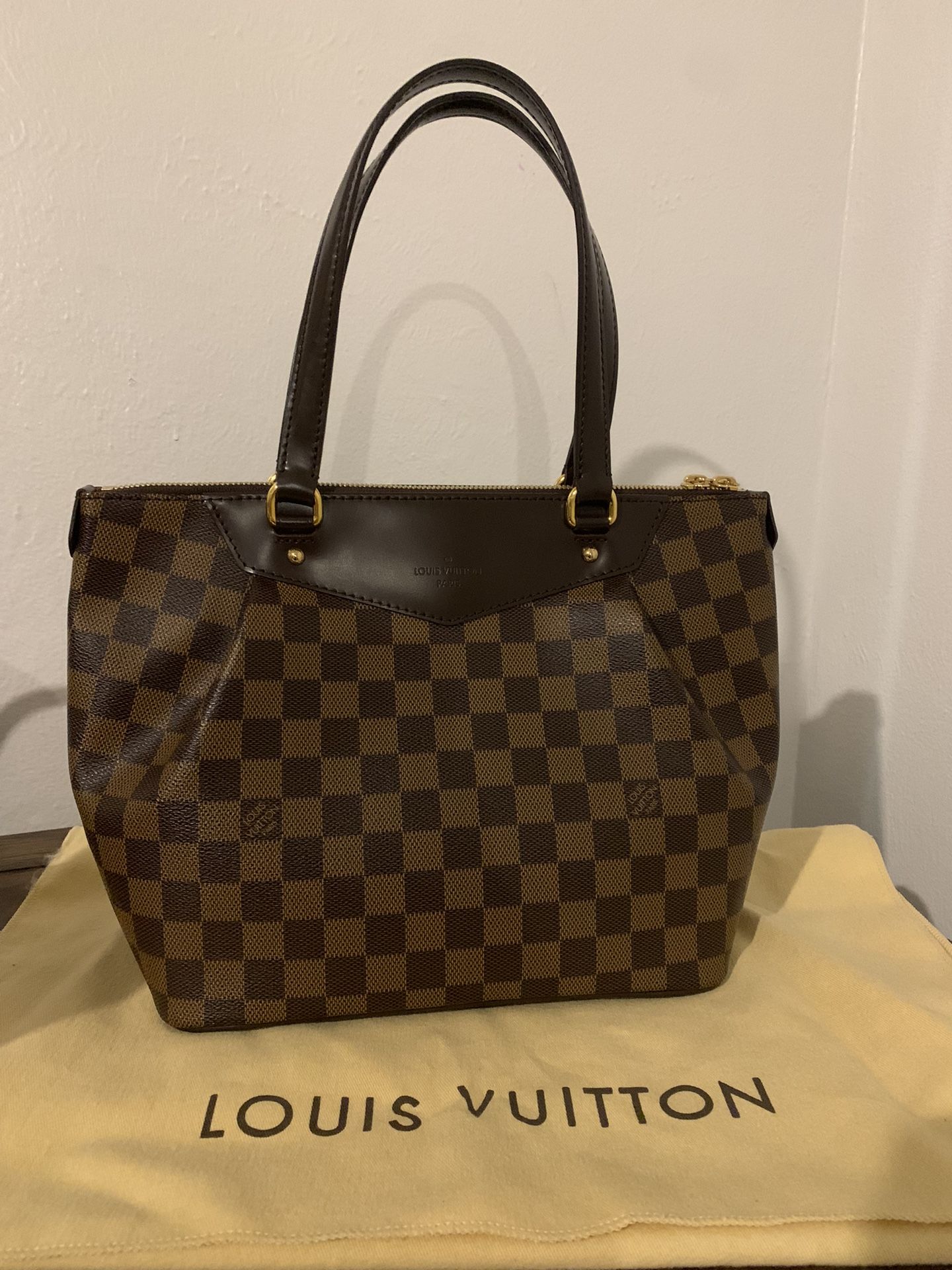 LV Damier Ebene Westminster PM