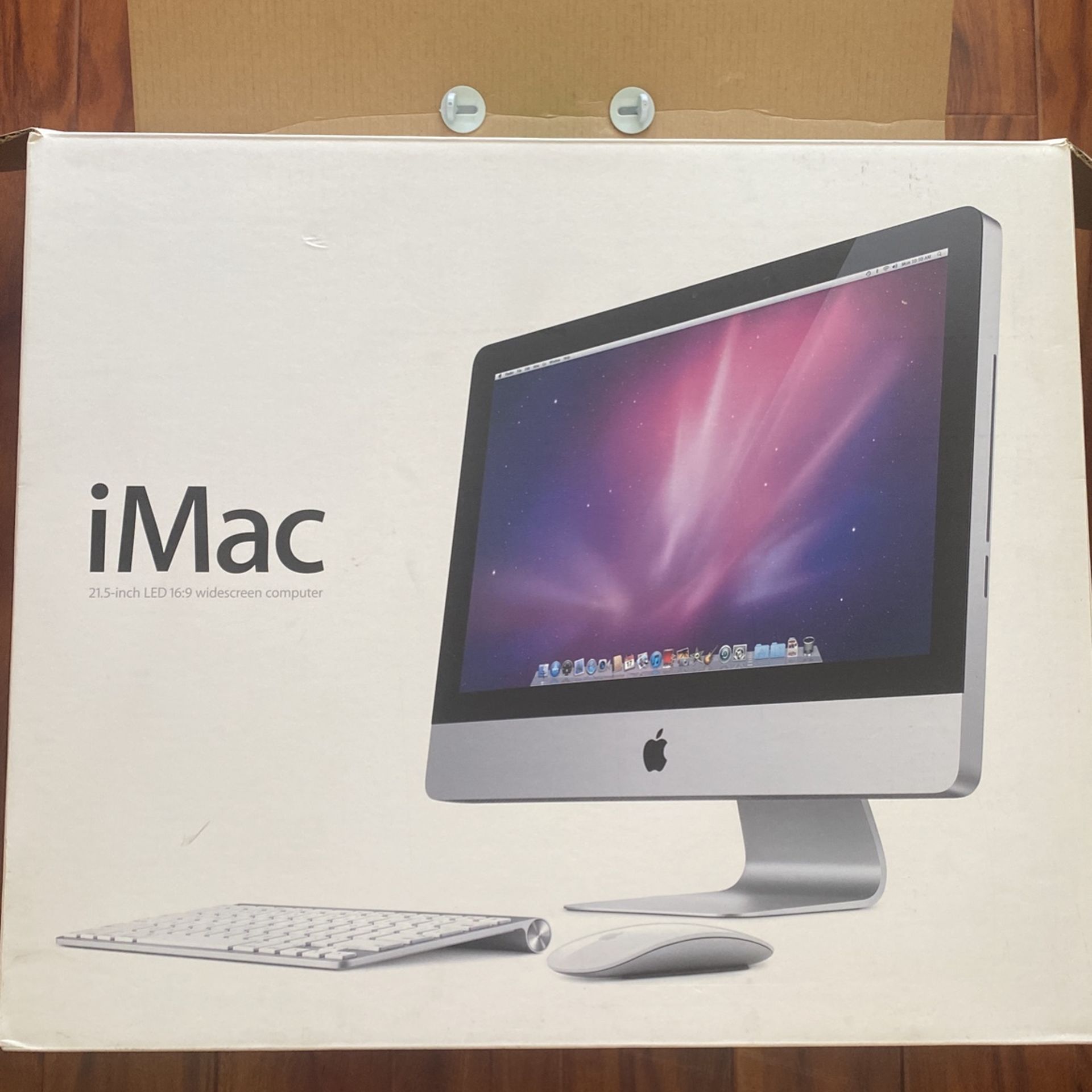 iMac 21.5 Inch LED 16.9 Widescreen Computer