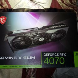 RTX 4070 MSI Gaming X Slim
