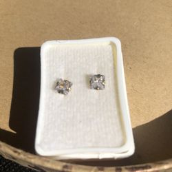 Arete De Oro Mexicano 10K