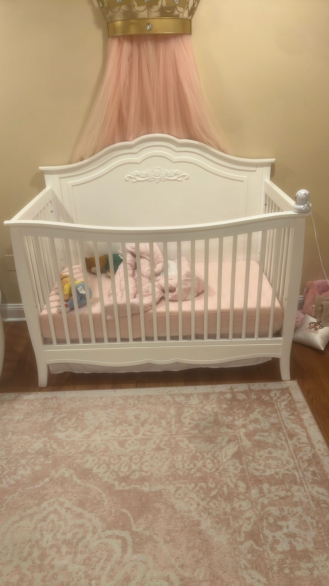 DaVinci Baby Crib
