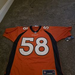 Denver Broncos Von Miller Jersey – Size M