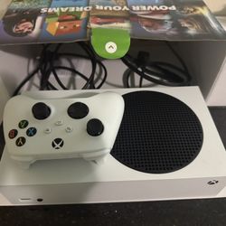 Xbox Series S (512gb) & 1 Controller!
