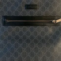 Gucci Messenger Bag “GG Supreme”