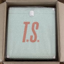 Taylor Swift The Life Of A Showgirl VINYL CASE NEW IN BOX In Hand OFFICIAL 