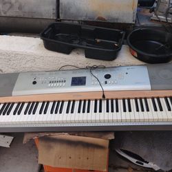 Yamaha Keyboard 