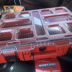 Milwaukee toolbox pack out