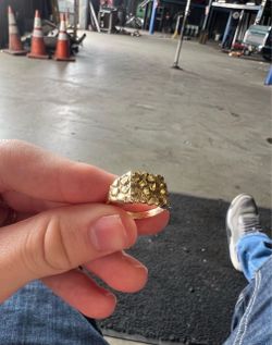 gold nugget ring