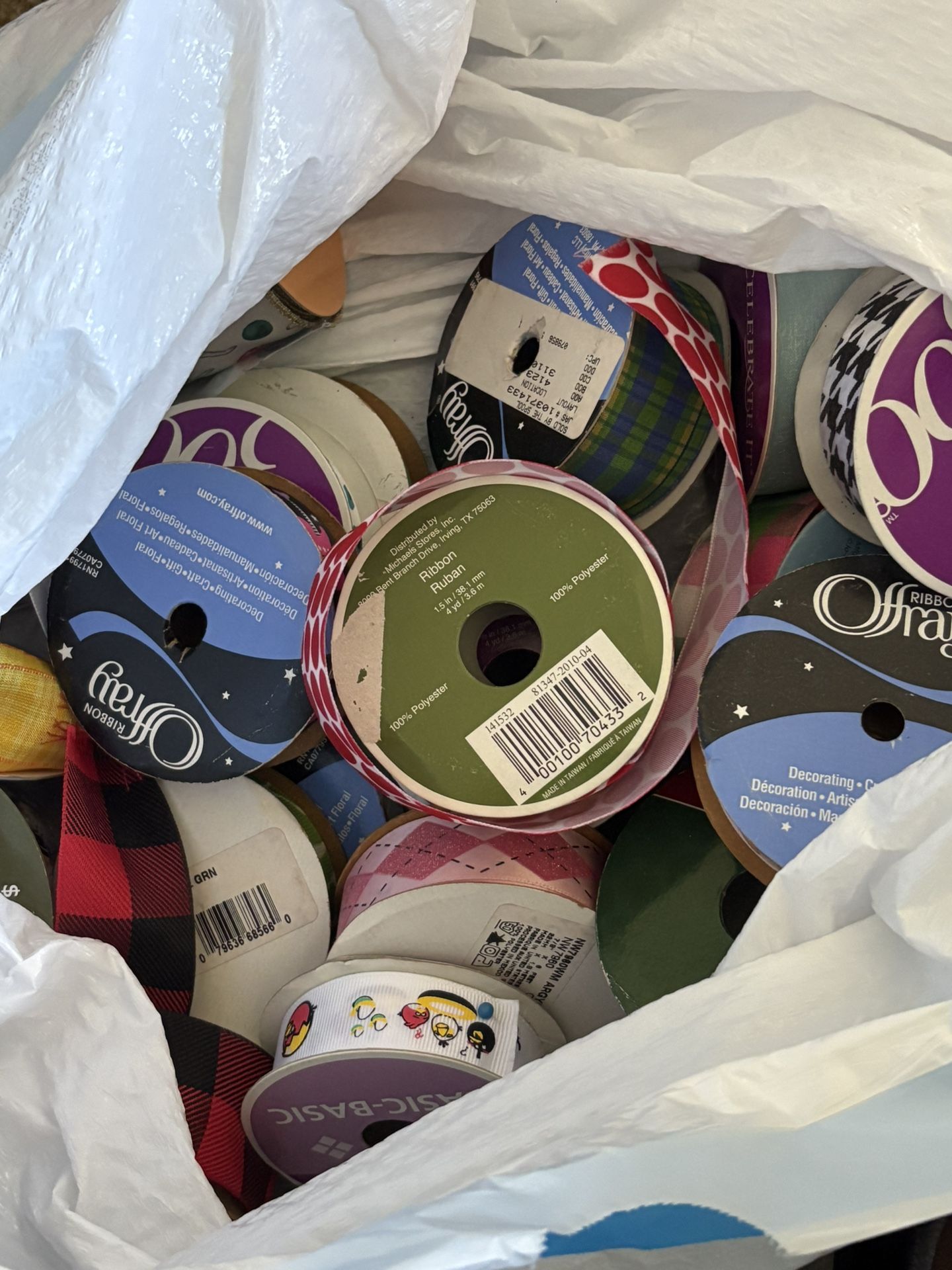 24 Spools Of Random Ribbon Most Are Completely Full