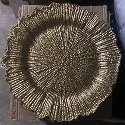 Gold Charger plates 
