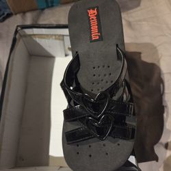 Platform Sandals DEMONIA