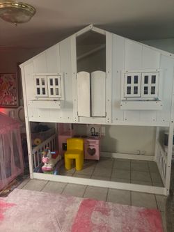 Kids bunk bed