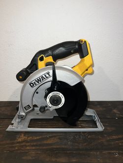 20V MAX Cordless 6.5 in. Sidewinder Style Circular Saw ‼️Tool Only‼️NO BATTERY - NO CHARGER