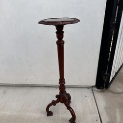 Fancy Wood Post Stand pillars