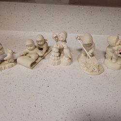 Snowbabies Dept 56 Figurines Lot 1