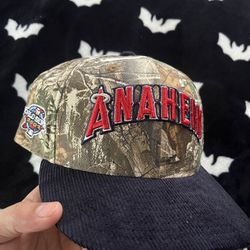 Anaheim Angels Real Tree Camo New Era Fitted Hat Size 7 3/8