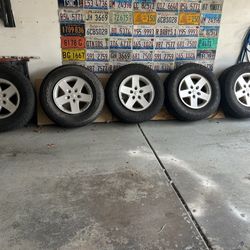 5 Jeep Wrangler Rims And Tires 265 /70R17