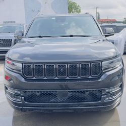 2022 Jeep Wagoneer
