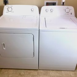 Full Size Washer Dryer set from Amana