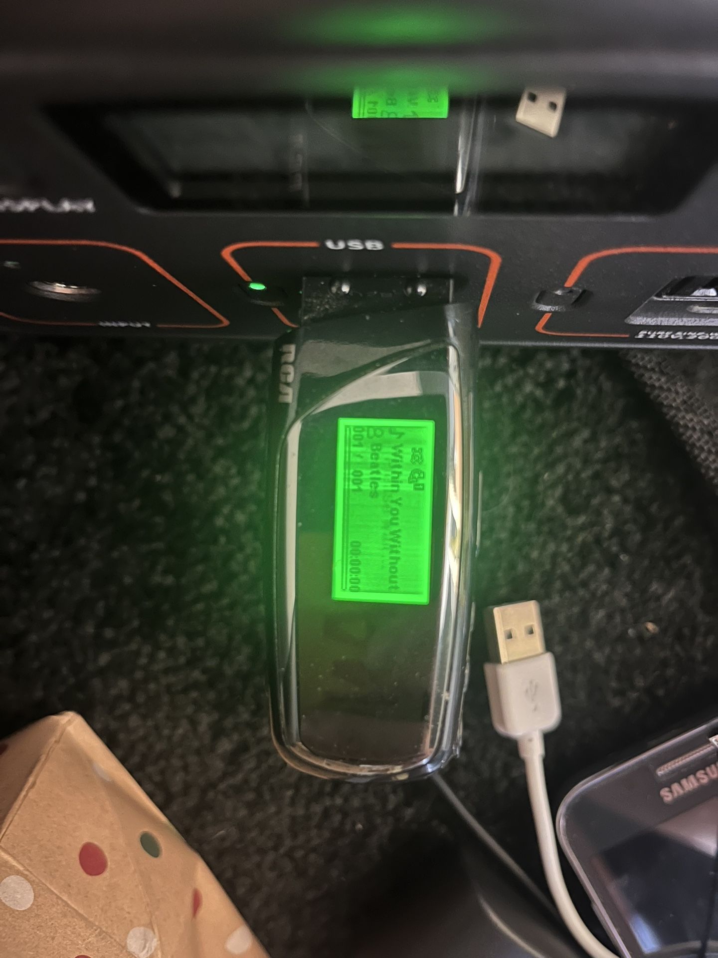 1GB USB Music Storage Drive