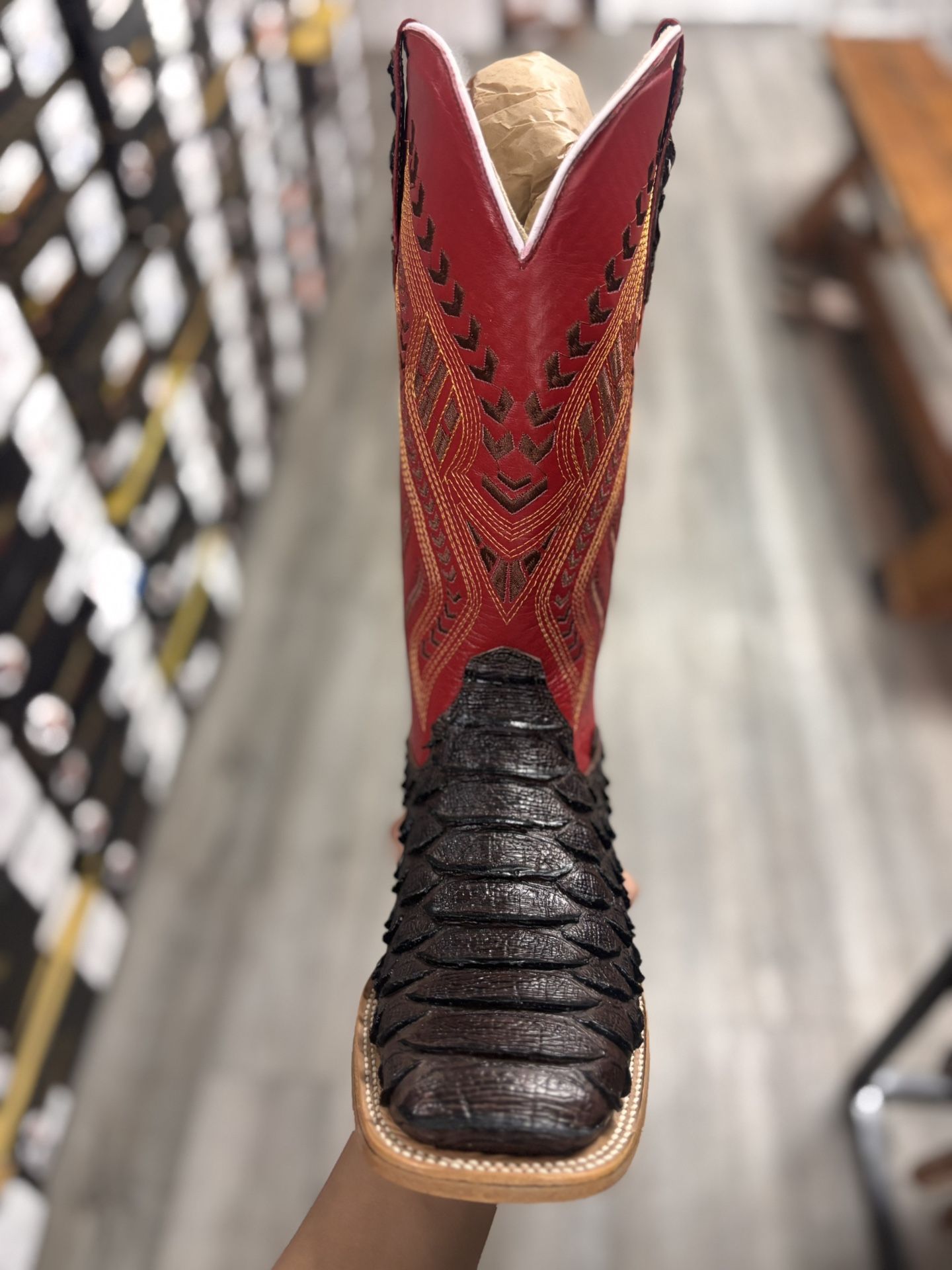 men boots 