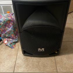 Marathon 15 Powered Speaker 