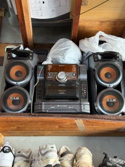 Sony LBT-ZX6 (560-watt mini Hi-Fi stereo system)