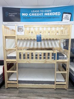 Triple Bunkbed