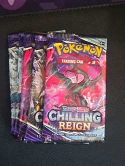 Loose chilling reign booster pack