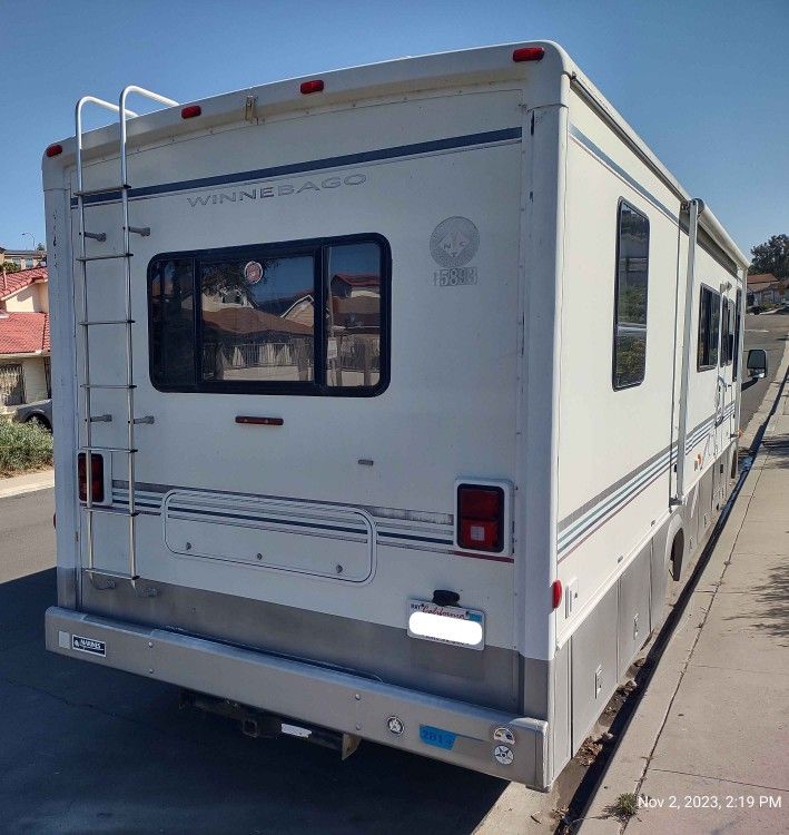 2000 Winnebago Brave32T for Sale in San Diego, CA OfferUp