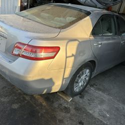 Partes De Toyota 2011 Y Nissan Sentra 2019 