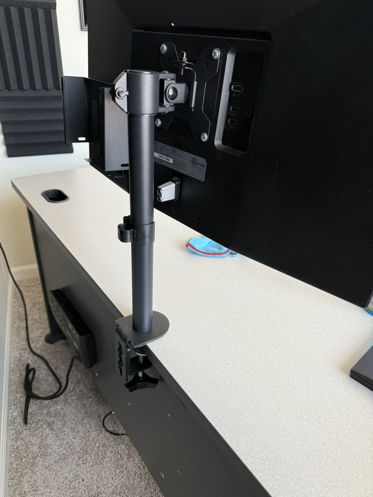 Monitor Mount