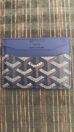 Slightly used goyard card holder