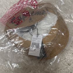 Supreme Kangol Bermuda 504 tan Size M (new)