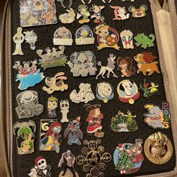 Disney Pins 