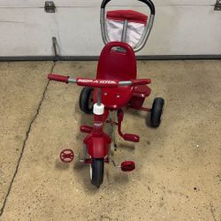 Radio Flyer, 4-in-1 Stroll 'n Trike, Grows with Child, Red