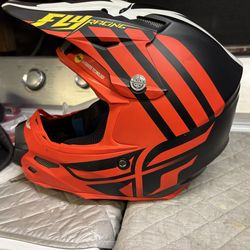 Fly F2 Carbon helmet
