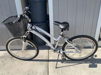 Schwin Midtown Twenty One Speed Shimano