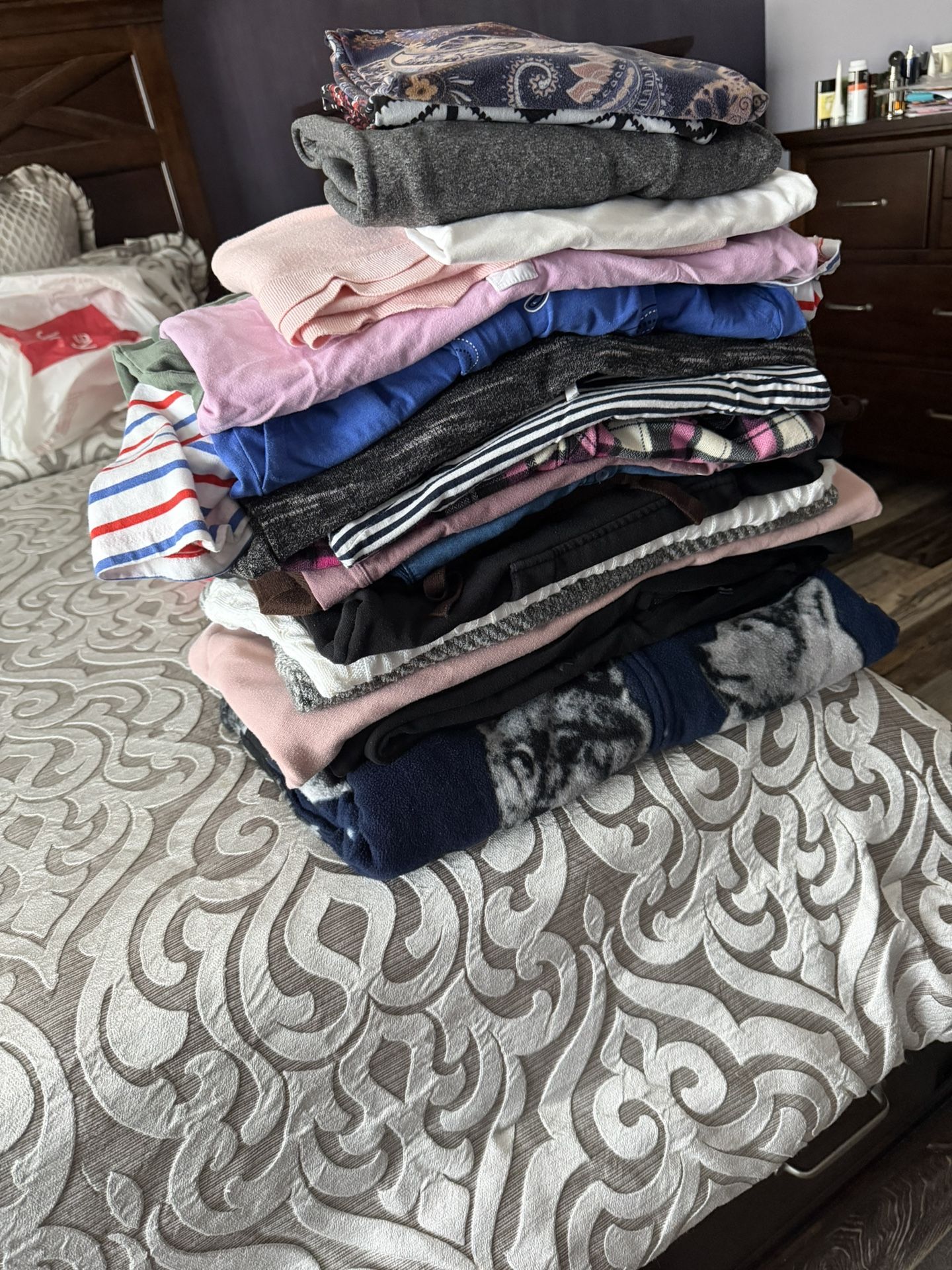 Women Clothes Bundle(Size M)